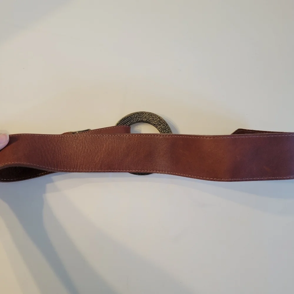 Leatherock Made in USA Hammered Circle Belt Buckle Multi Adjustable Brown M